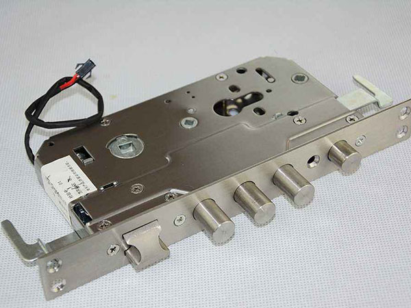 长白24小时上门开锁公司