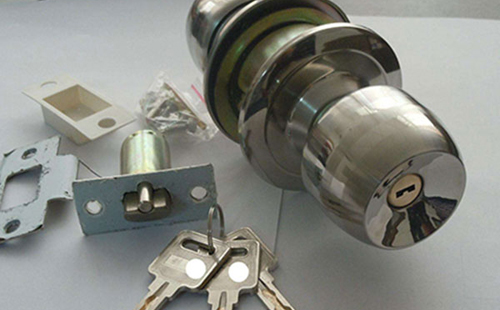 长白24小时上门开锁公司