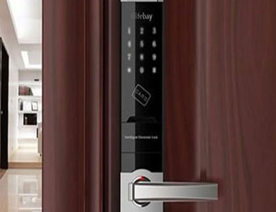 长白24小时上门开锁公司